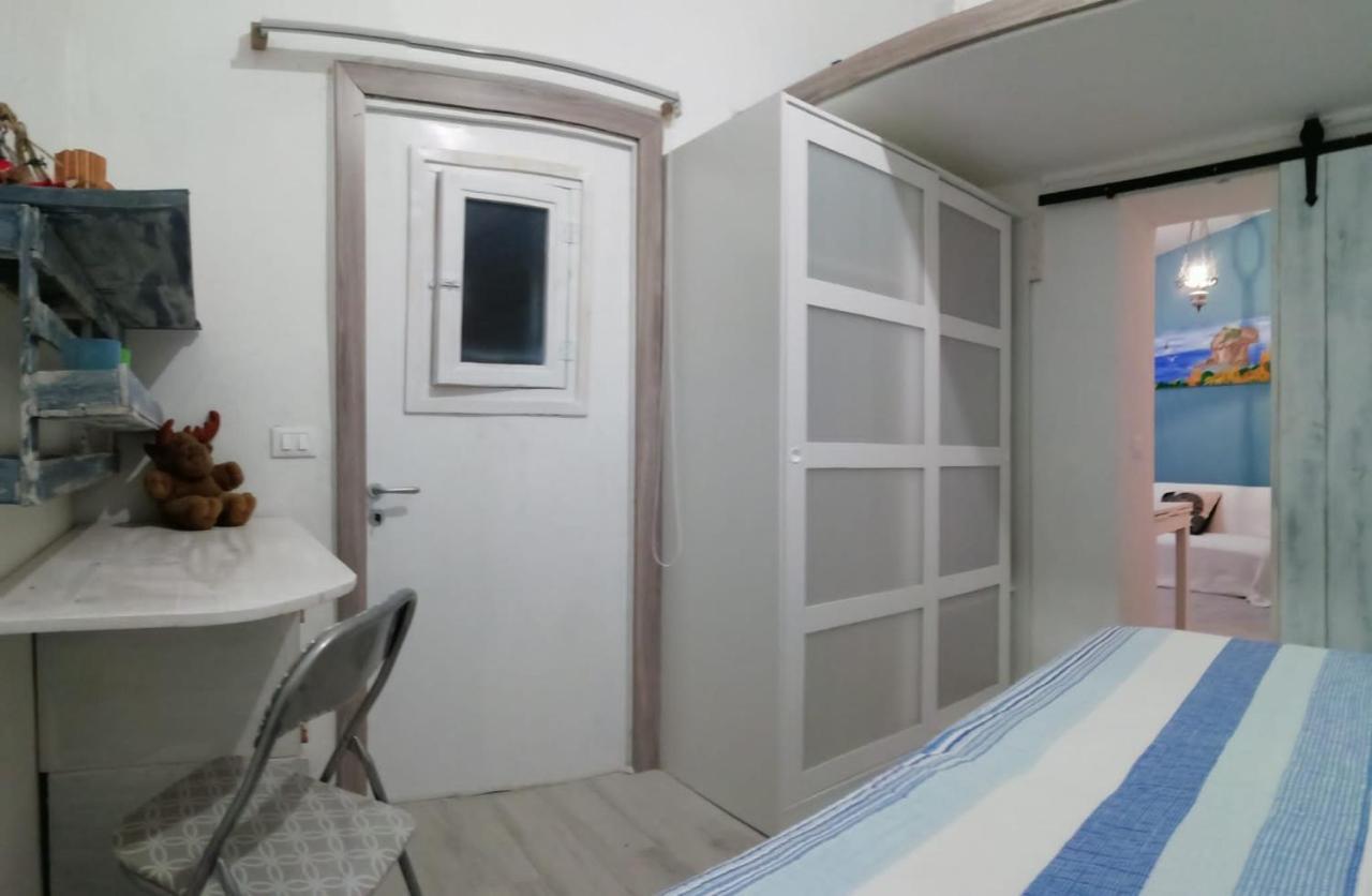 Ross House Apartment Lacco Ameno  Екстериор снимка